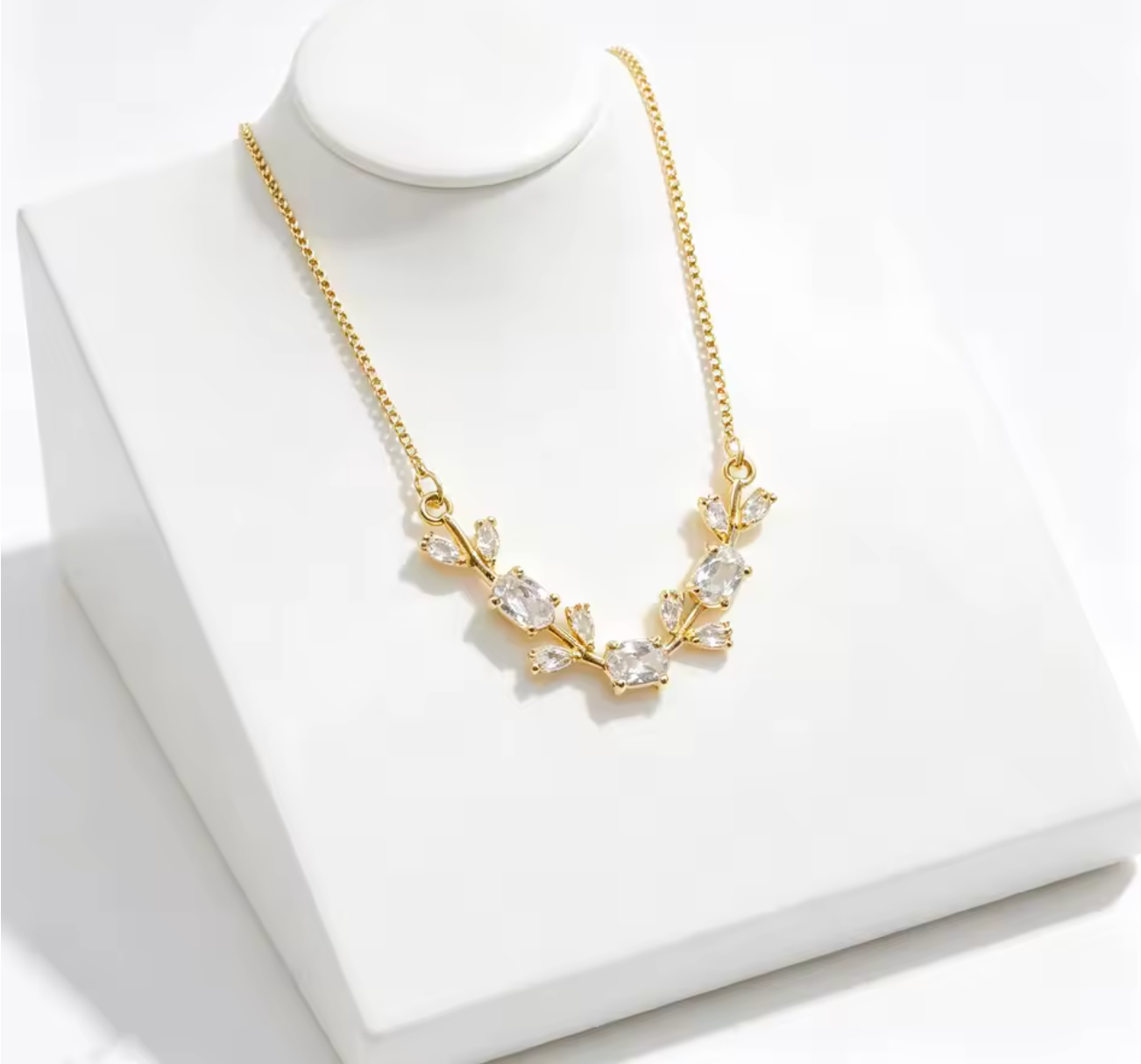 Luxury Tulip Leaf Vine Rhinestone Necklace for Women